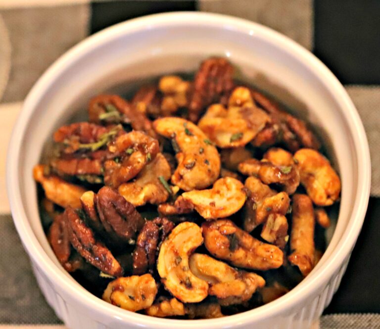 Spicy Rosemary Maple Bar Nuts